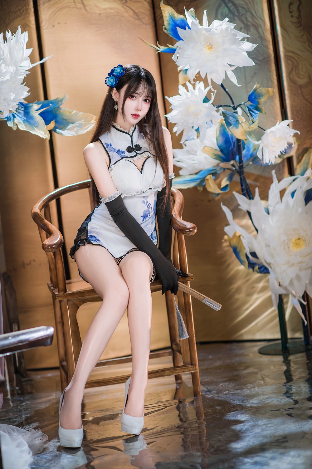 羽生三未-艳娘幻梦谭-瓶儿青花瓷旗袍[25P] COS网红博主 预览2图