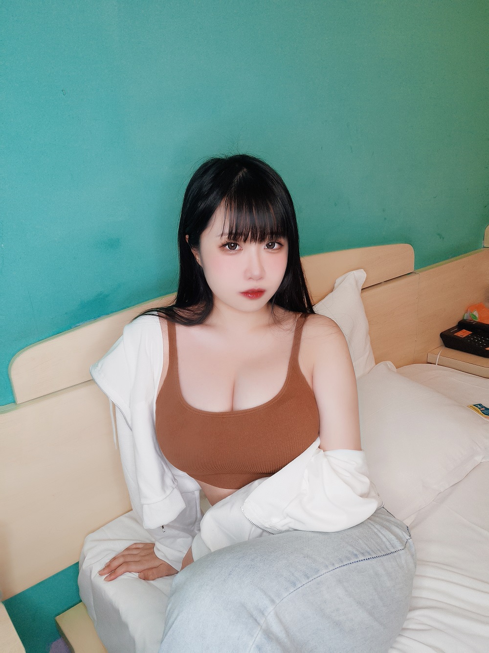 贞子蜜桃-运动内搭[10P+1V] COS网红博主 预览1图