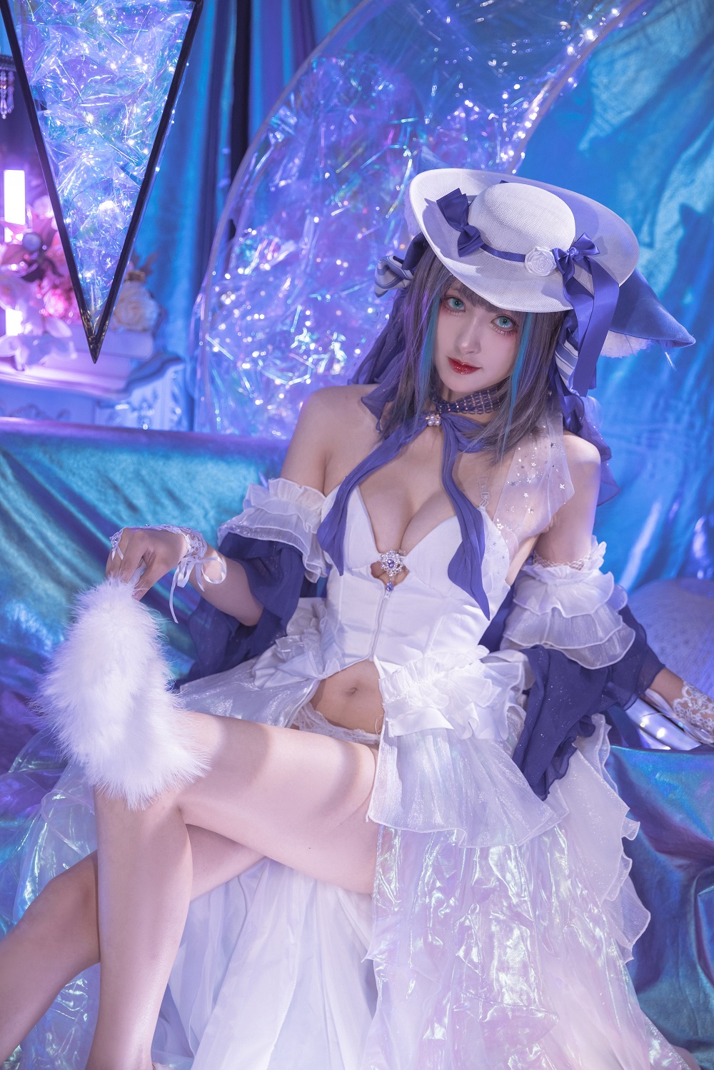 Luisa零纱-碧蓝航线-柴郡礼服[33P+1V] COS网红博主 预览1图