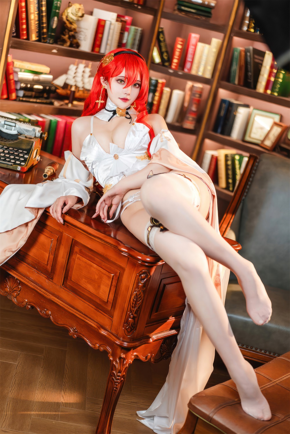 Natsuko夏夏子-崩坏·星穹铁道-dish姬子同人礼服[77P] COS网红博主 预览2图