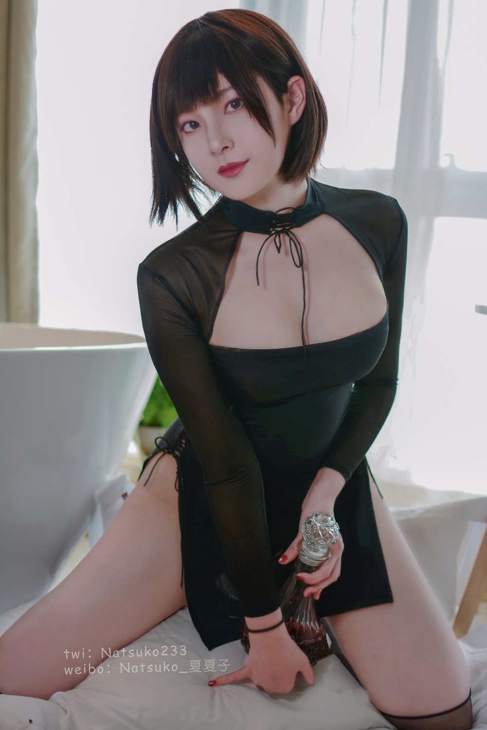 Natsuko夏夏子-开胸旗袍[18P] COS网红博主 预览2图