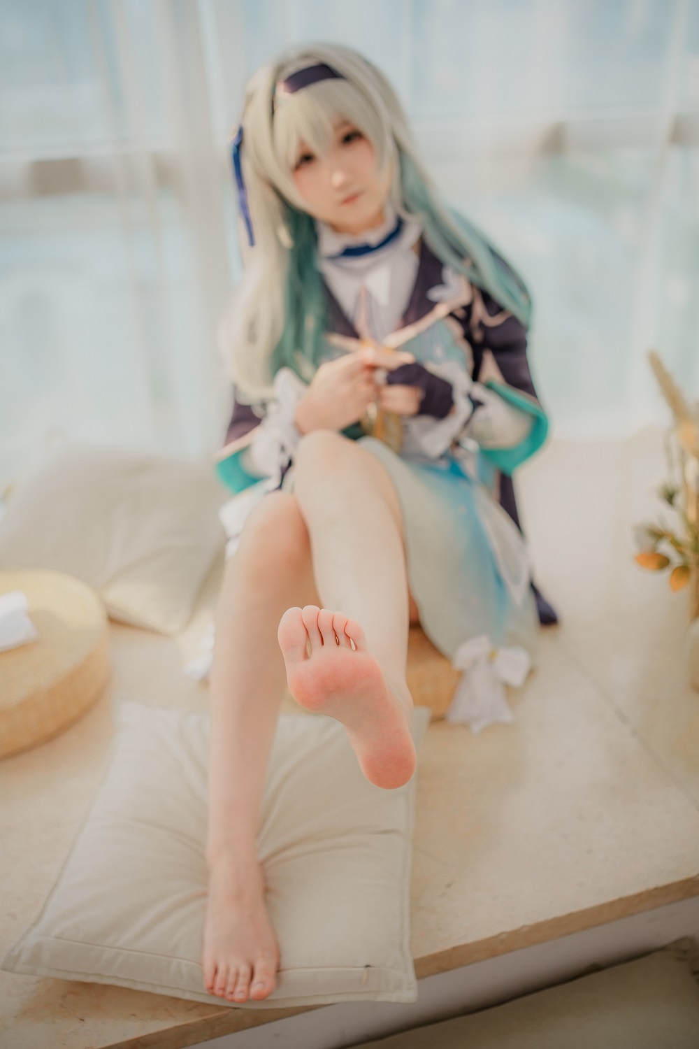 Seele麦麦-崩坏·星穹铁道-流萤纯白物语[34P+11V] COS网红博主 预览1图