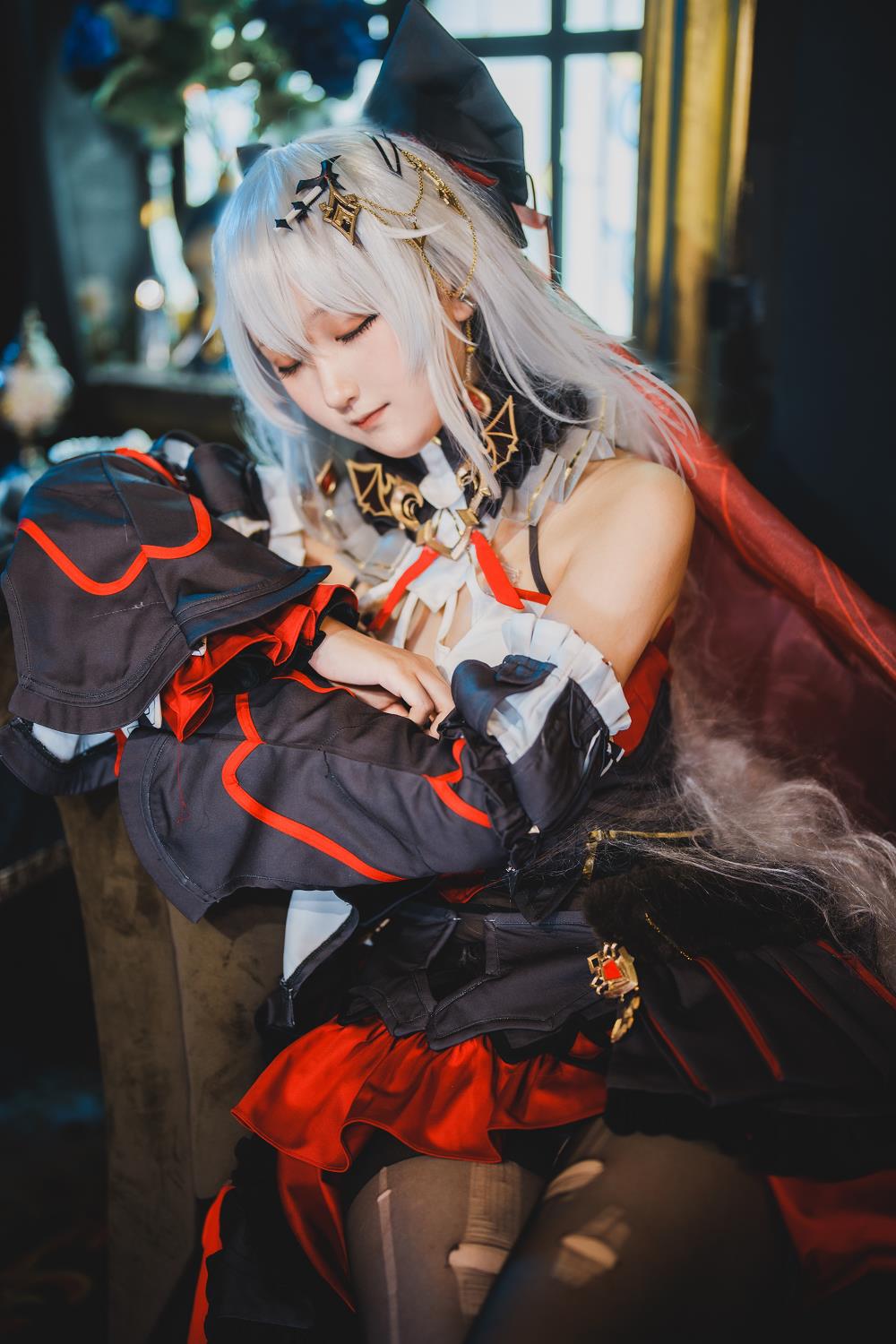 Seele麦麦-崩坏3-德丽莎·大月下[12P] COS网红博主 预览1图