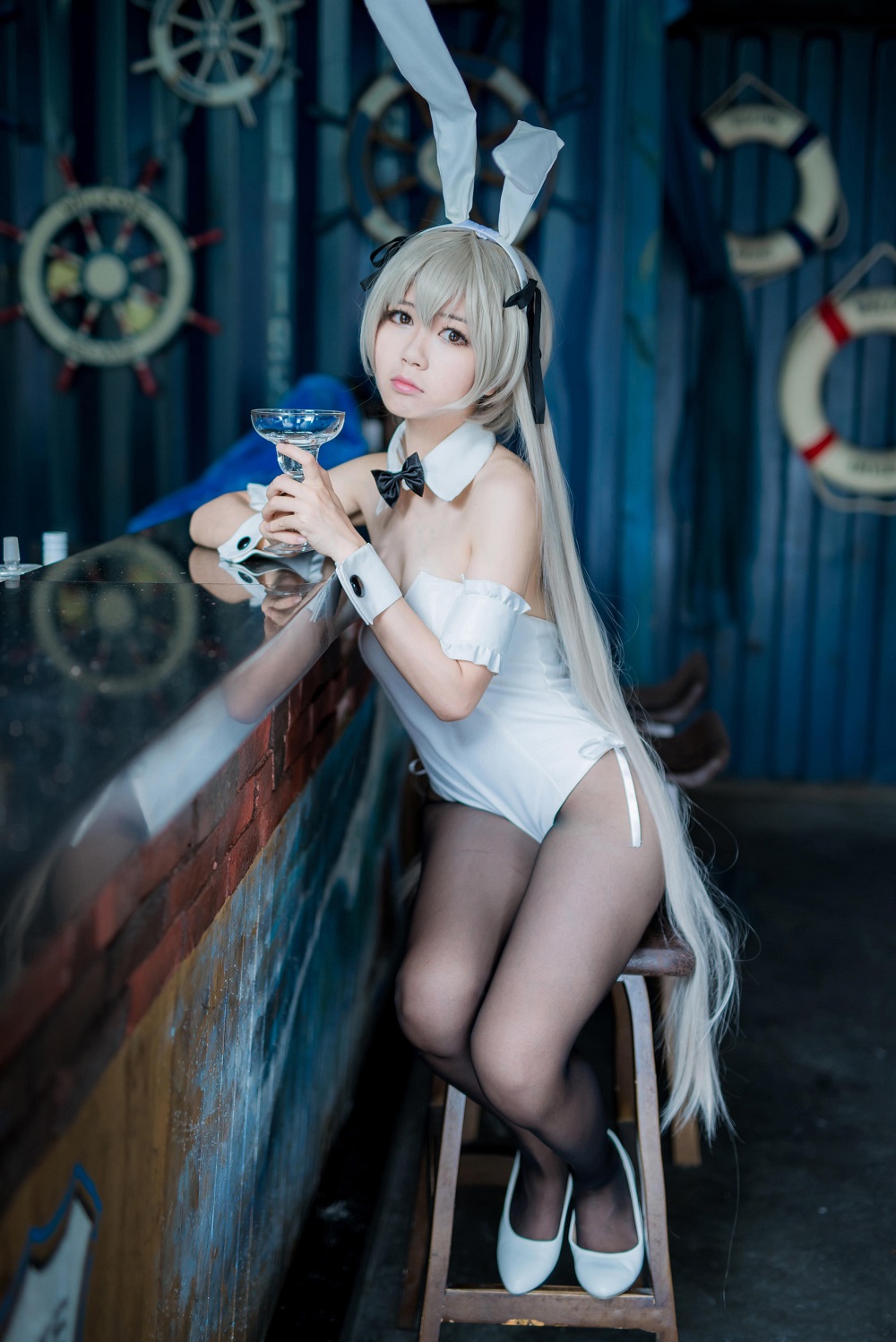 白金Saki-缘之空-春日野穹兔女郎[13P] COS网红博主 预览1图