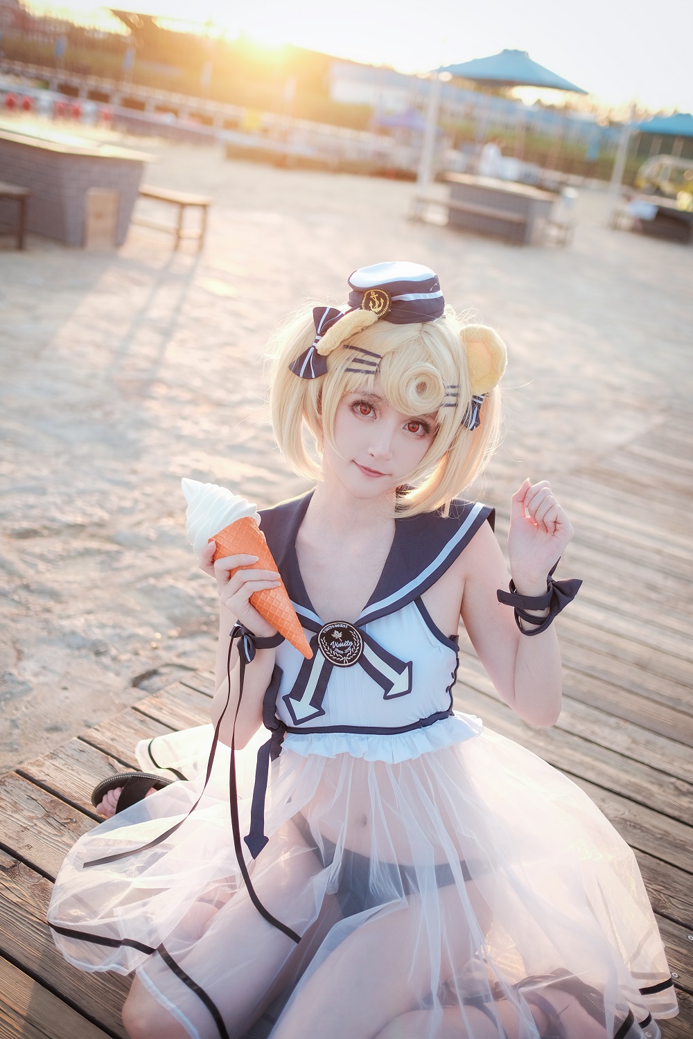 yui金鱼-明日方舟-古米泳装[11P] COS网红博主 预览2图