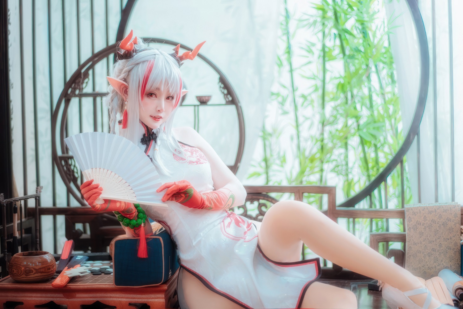 yui金鱼-明日方舟-年旗袍[10P] COS网红博主 预览1图