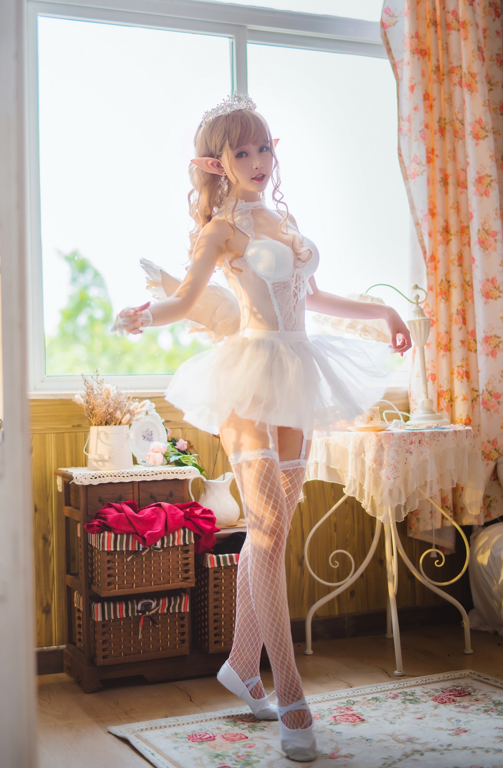 yui金鱼-夏日芭蕾[25P+2V] COS网红博主 预览1图