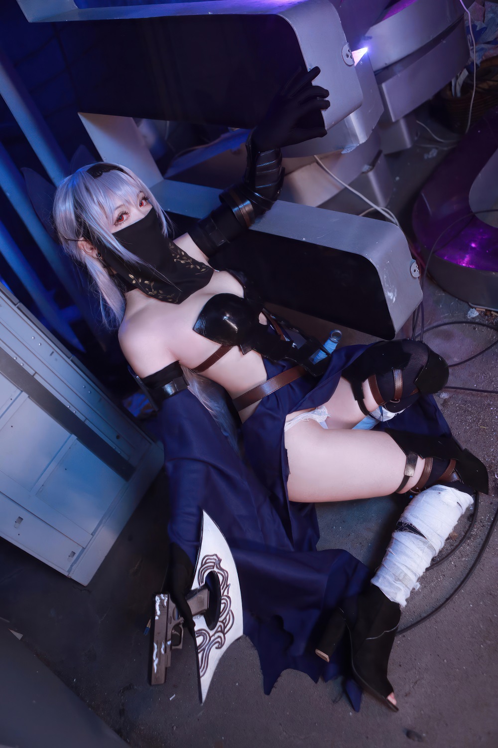 刺青Poi-少女前线-托卡列夫·格里芬的舞娘[18P] COS网红博主 预览2图