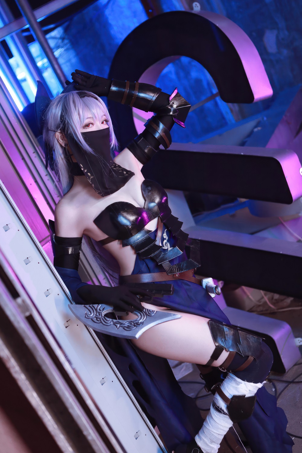 刺青Poi-少女前线-托卡列夫·格里芬的舞娘[18P] COS网红博主 预览1图