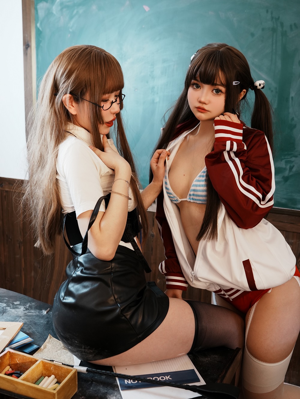 Tina很妖孽呀&奈奈同学-双人学生老师大人[41P+1V] COS网红博主 预览2图