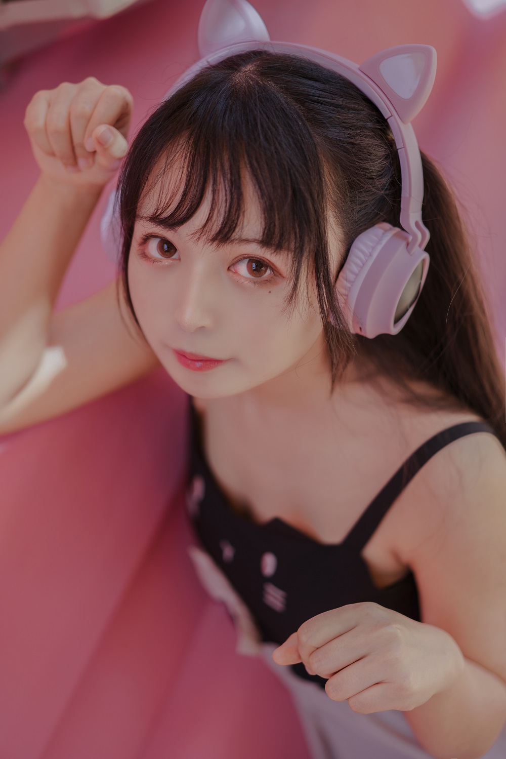 黑猫猫-Pink猫咪[21P] COS网红博主 预览1图
