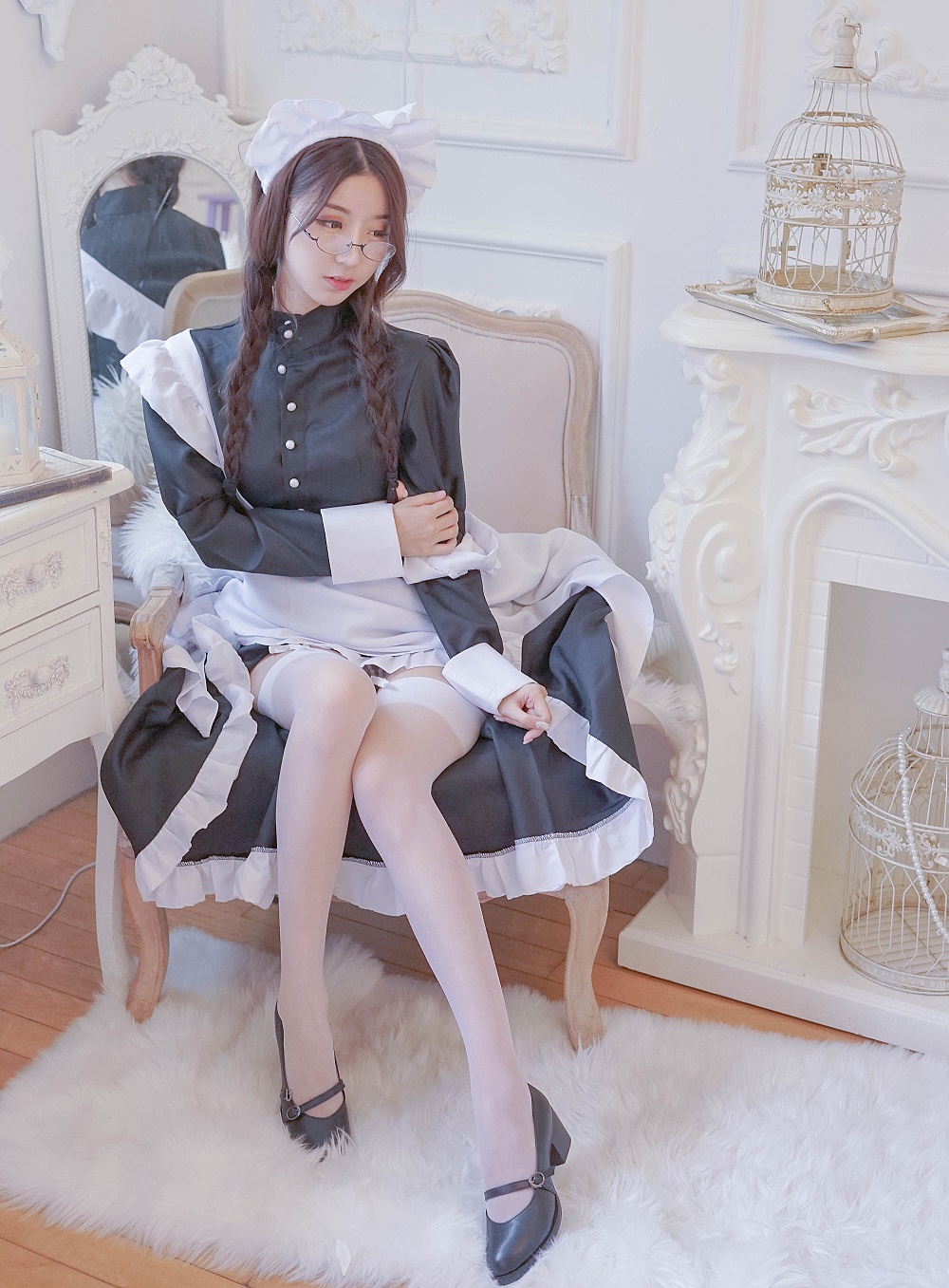 黑川-眼镜长裙女仆[56P+1V] COS网红博主 预览1图