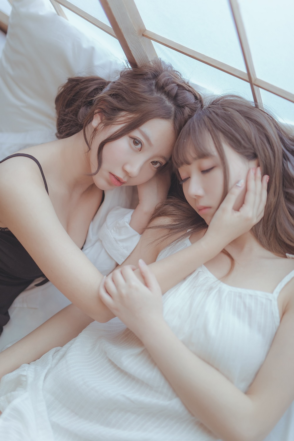 黑川&浅野菌子-少女心事1[20P] COS网红博主 预览2图