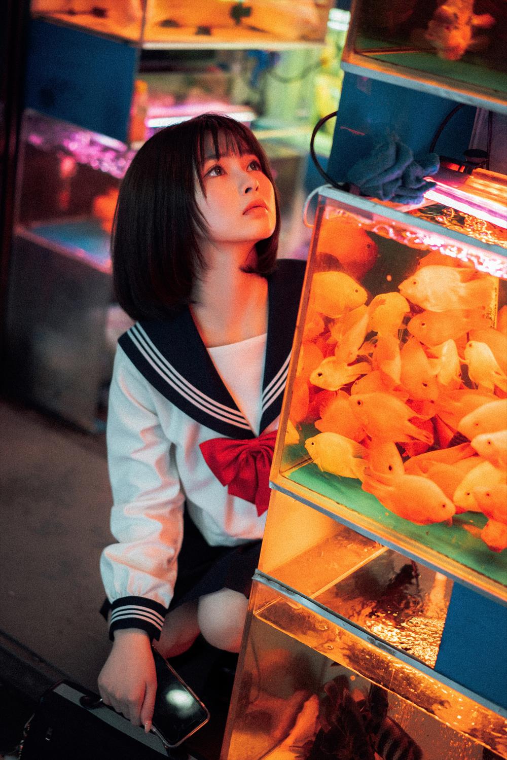 河豚抚子-金鱼JK[24P] COS网红博主 预览2图