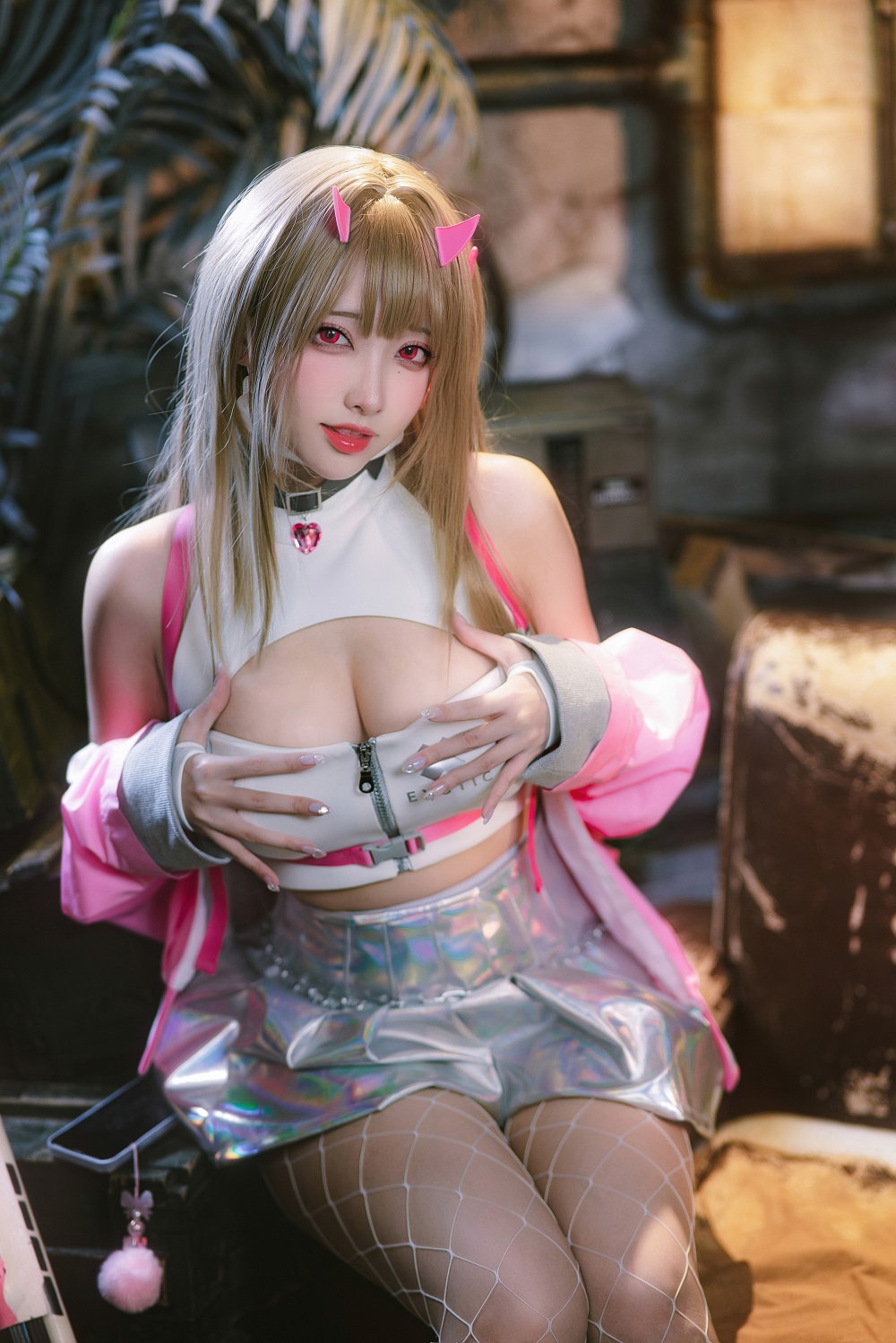 宫本桜-Nikke胜利女神-毒蛇[34P] COS网红博主 预览2图