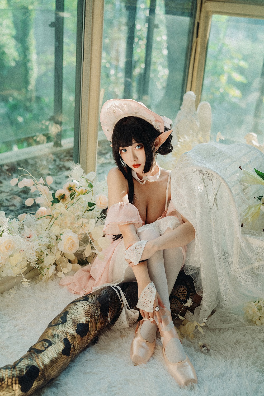宫本桜-明日方舟-森蚺芭蕾[33P] COS网红博主 预览2图