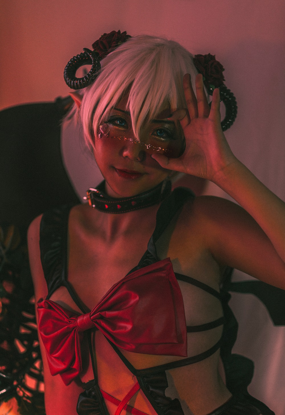 蓝小沂KiKi-小恶魔与艾什[9P] COS网红博主 预览1图