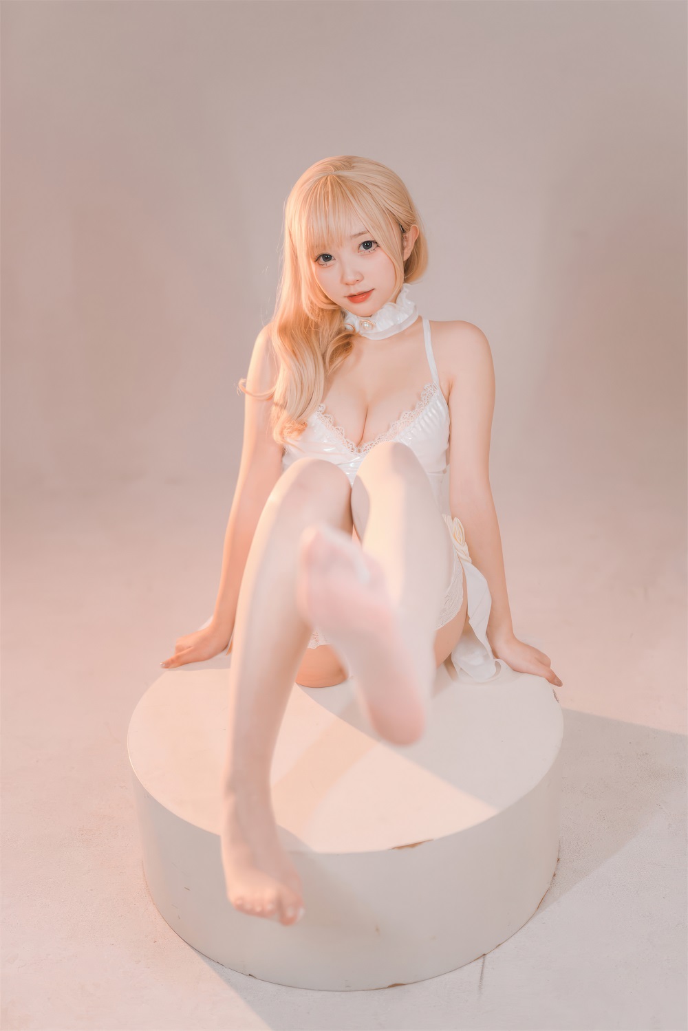 花铃-纯白小花嫁[48P] COS网红博主 预览2图