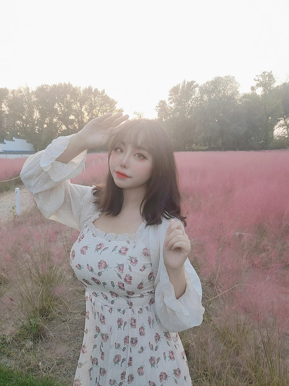 穆零Mu0-粉草[9P] COS网红博主 预览1图