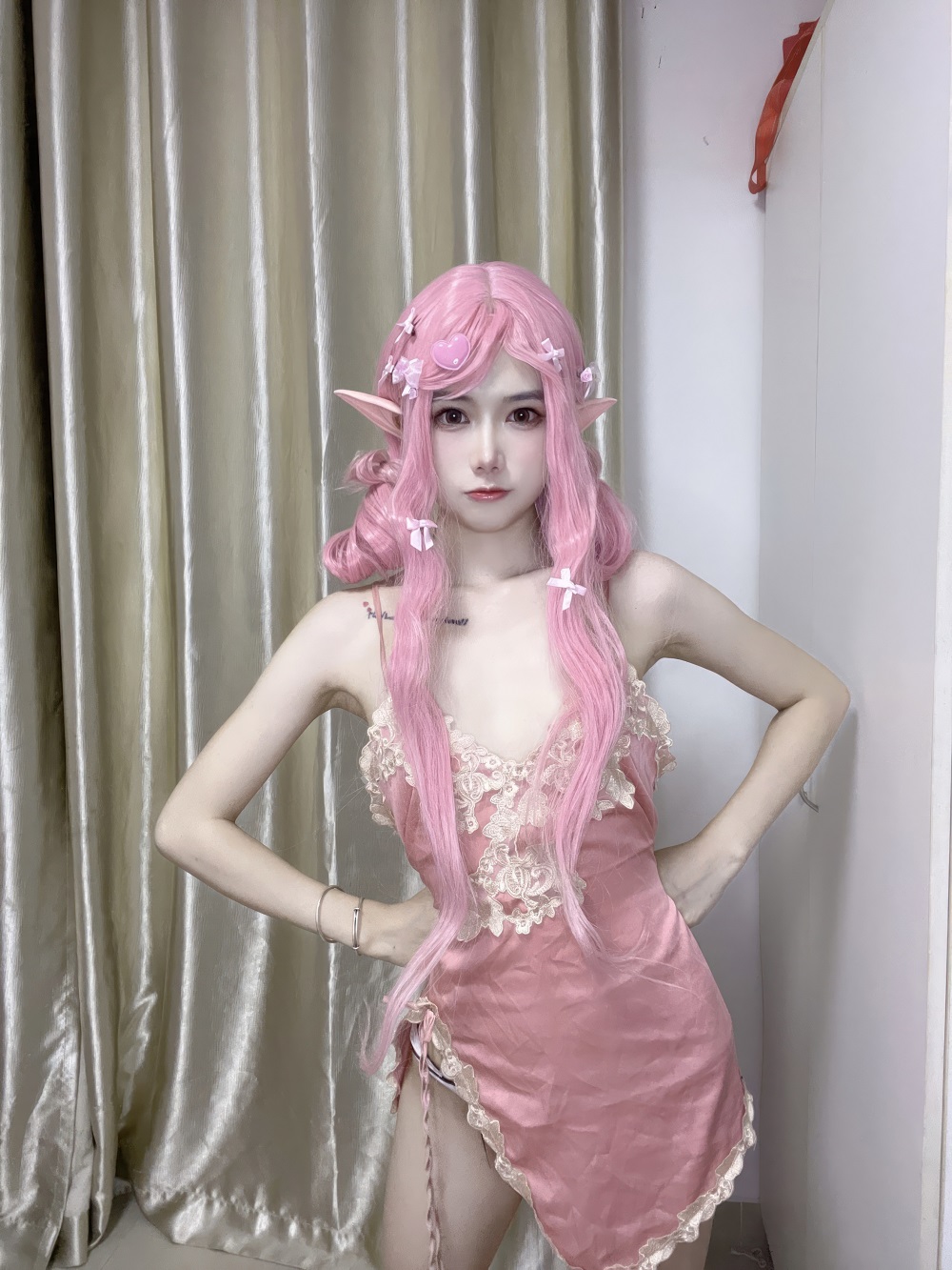 请叫我若生-粉色精灵[32P] COS网红博主 预览1图