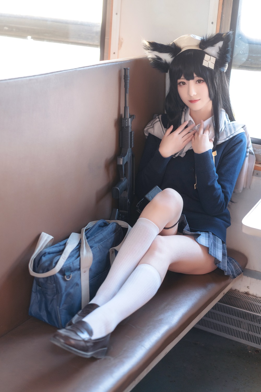 弥音音ww-少女前线-95式纯白毕业季[20P] COS网红博主 预览2图
