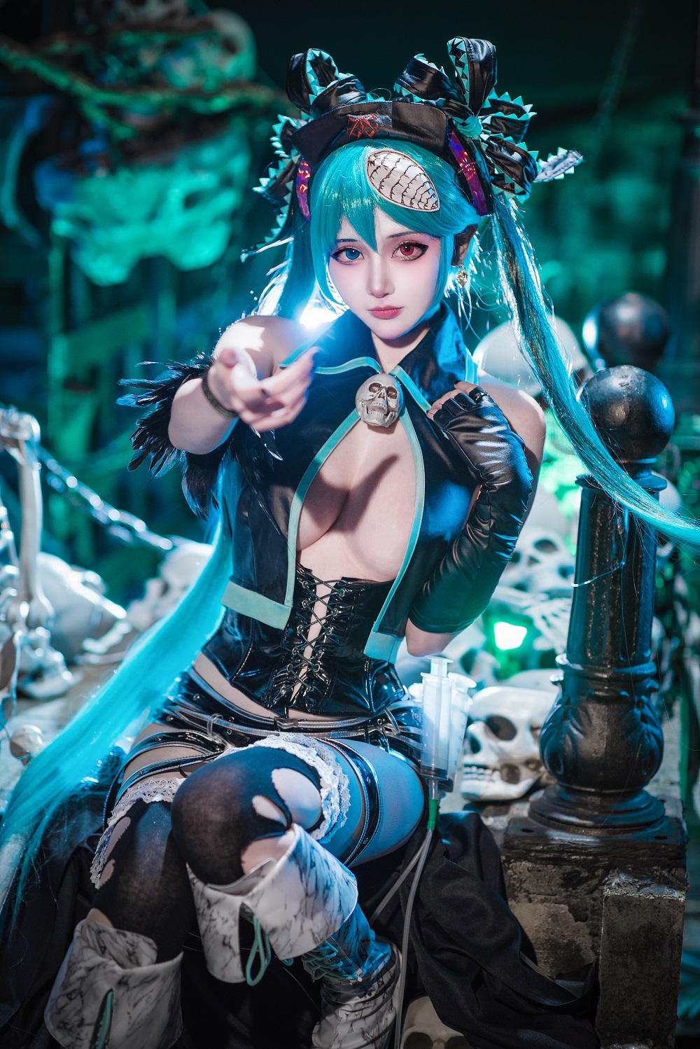 凛子酱-初音未来·骸音[27P] COS网红博主 预览2图