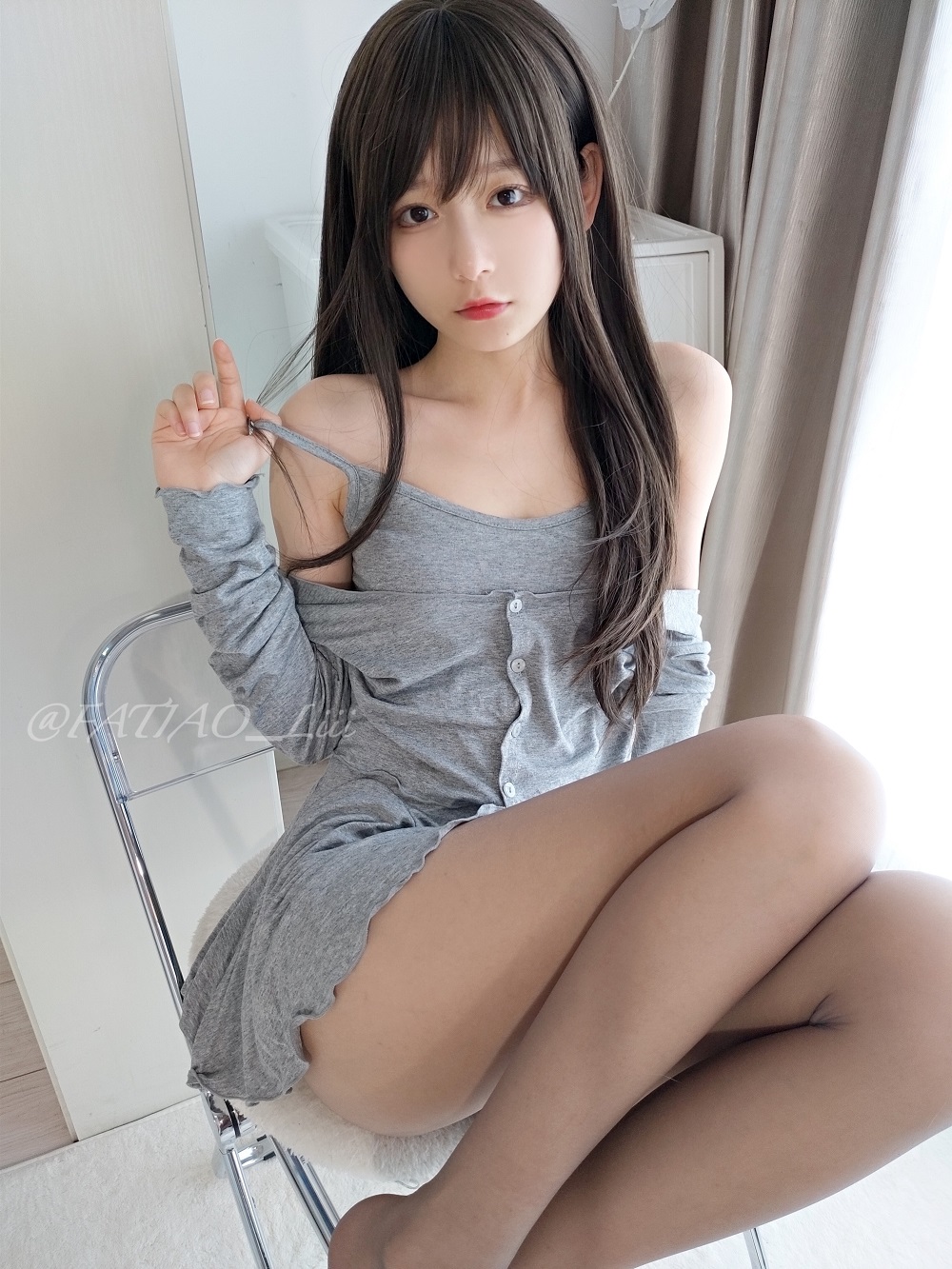 迷之呆梨-2022年5月Fantia订阅集[129P+1V] COS网红博主 预览2图