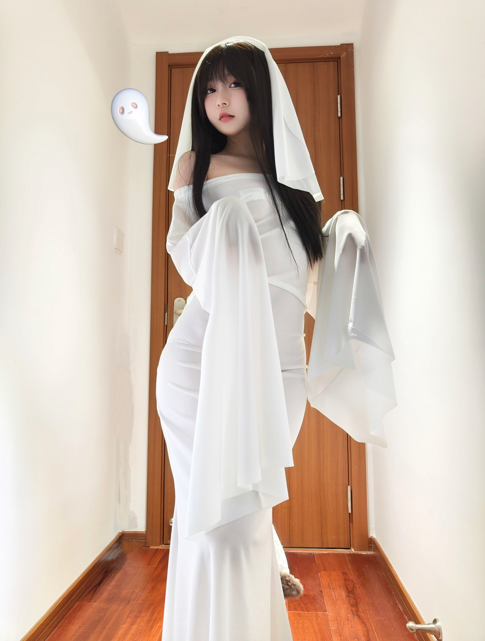 迷之呆梨-2024年10月Fantia订阅集[141P+2V] COS网红博主 预览1图