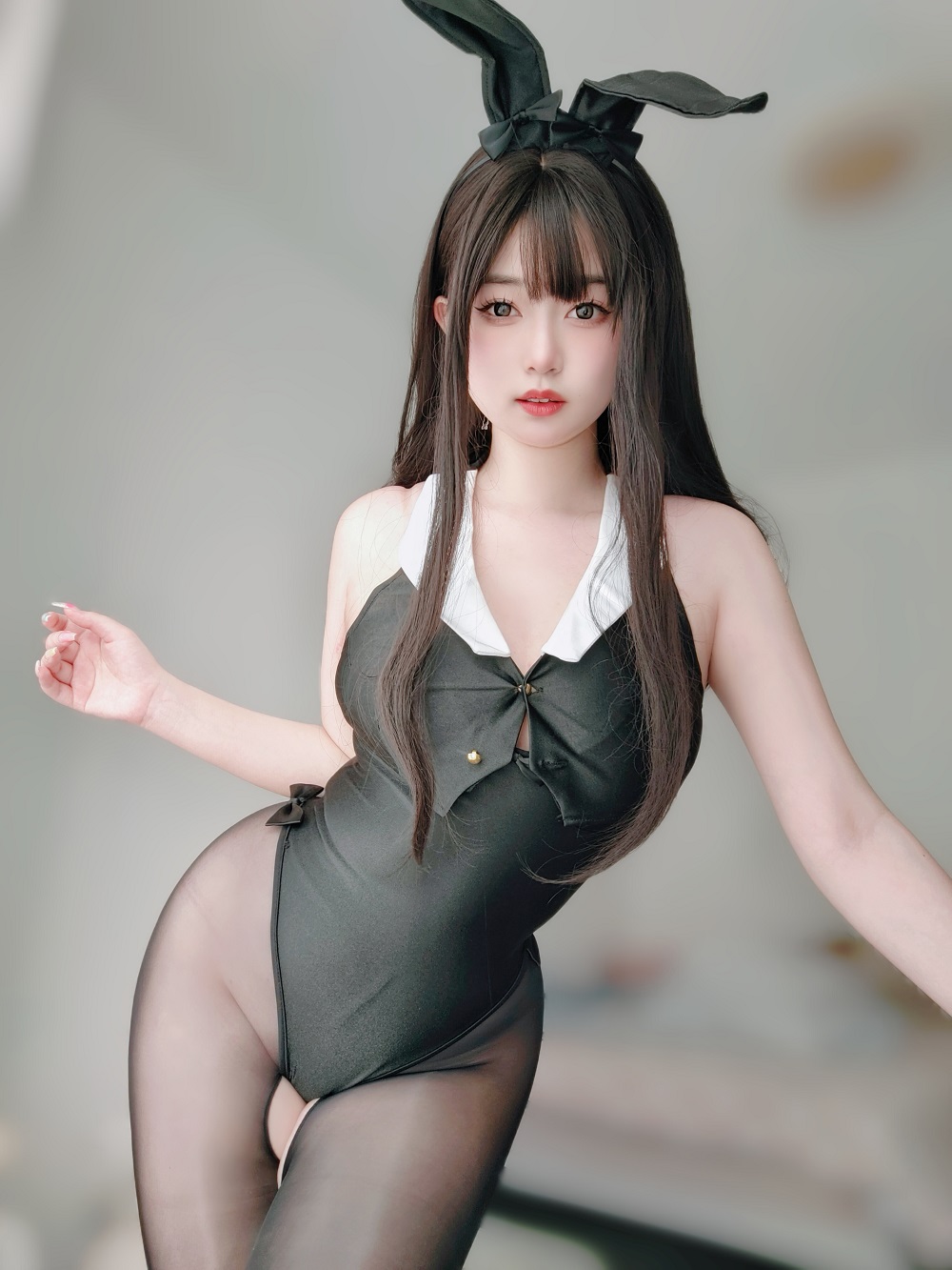 女主K-黑丝兔女郎[102P] COS网红博主 预览1图