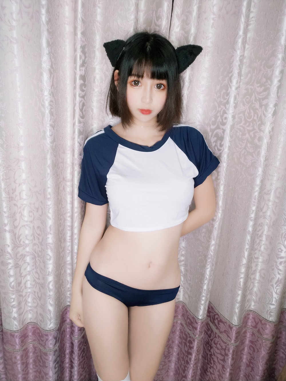 雯粥粥i-体操服[30P+1V] COS网红博主 预览1图
