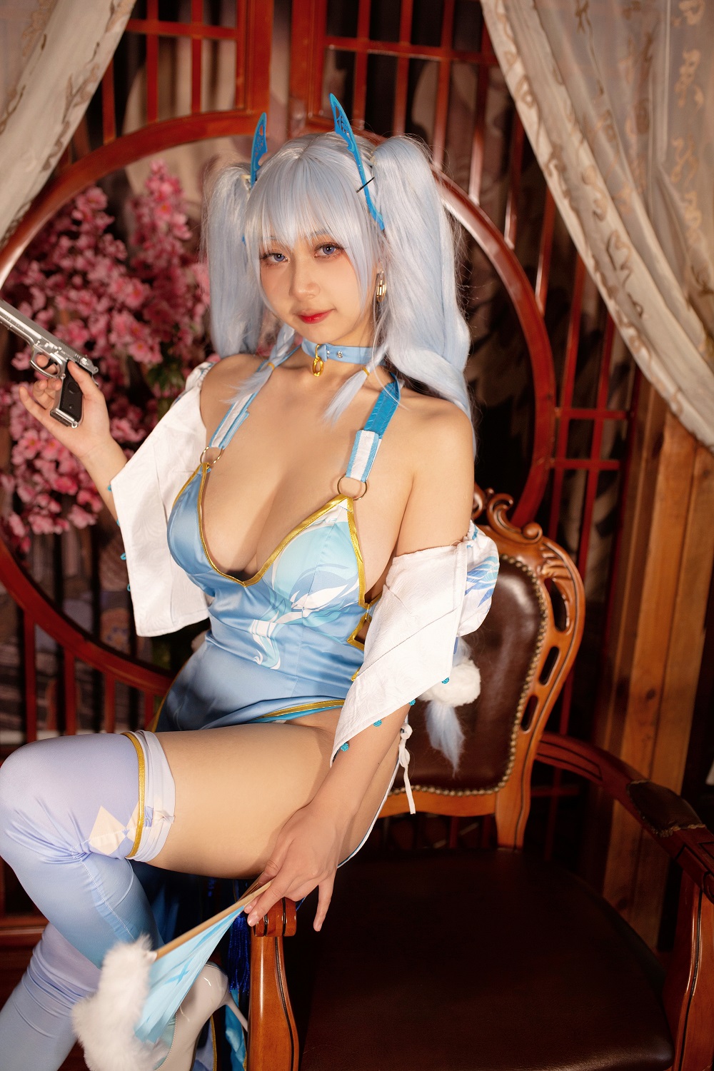 浅安安-少女前线-PA15翠雀媚[13P] COS网红博主 预览2图