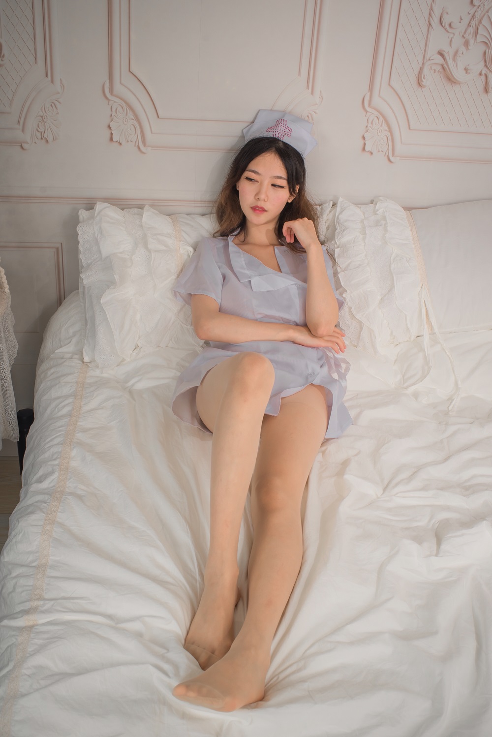 抖娘利世-俏皮小护士[103P] COS网红博主 预览2图