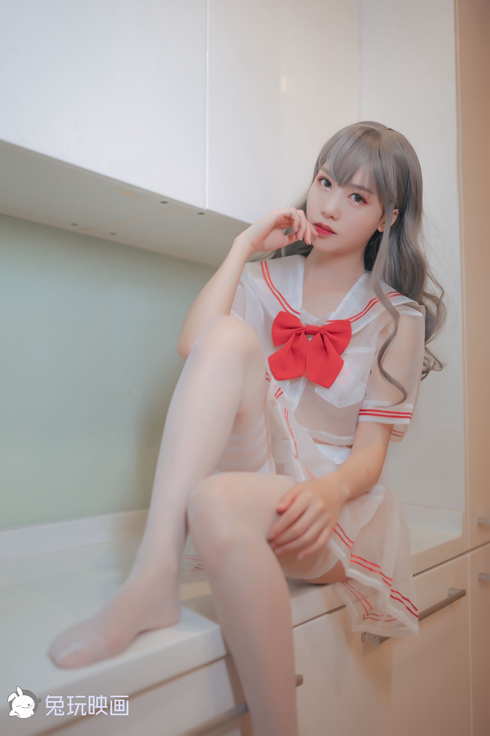 抖娘利世-兔玩映画-穿制服的小姐姐[42P] COS网红博主 预览1图