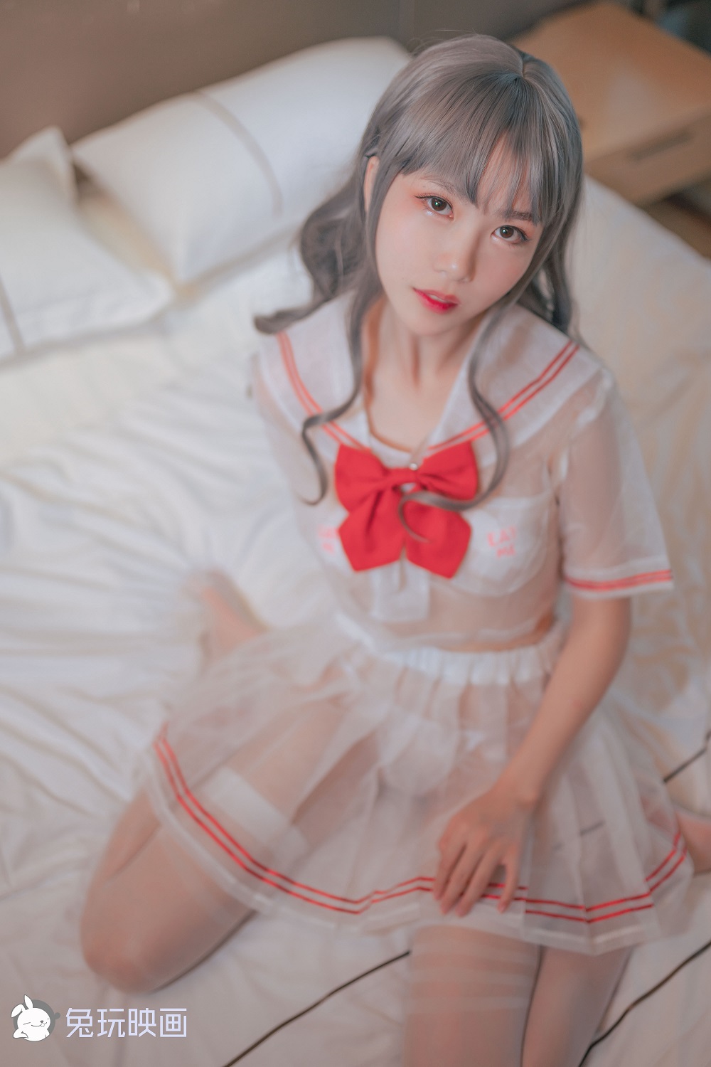 抖娘利世-兔玩映画-穿制服的小姐姐[42P] COS网红博主 预览2图