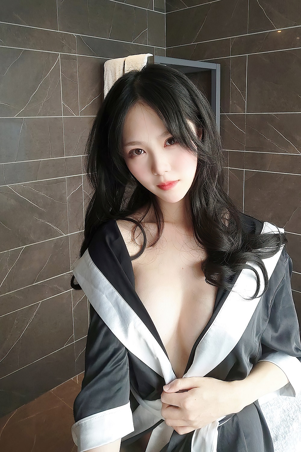 抖娘利世-今夜不归[22P] COS网红博主 预览1图