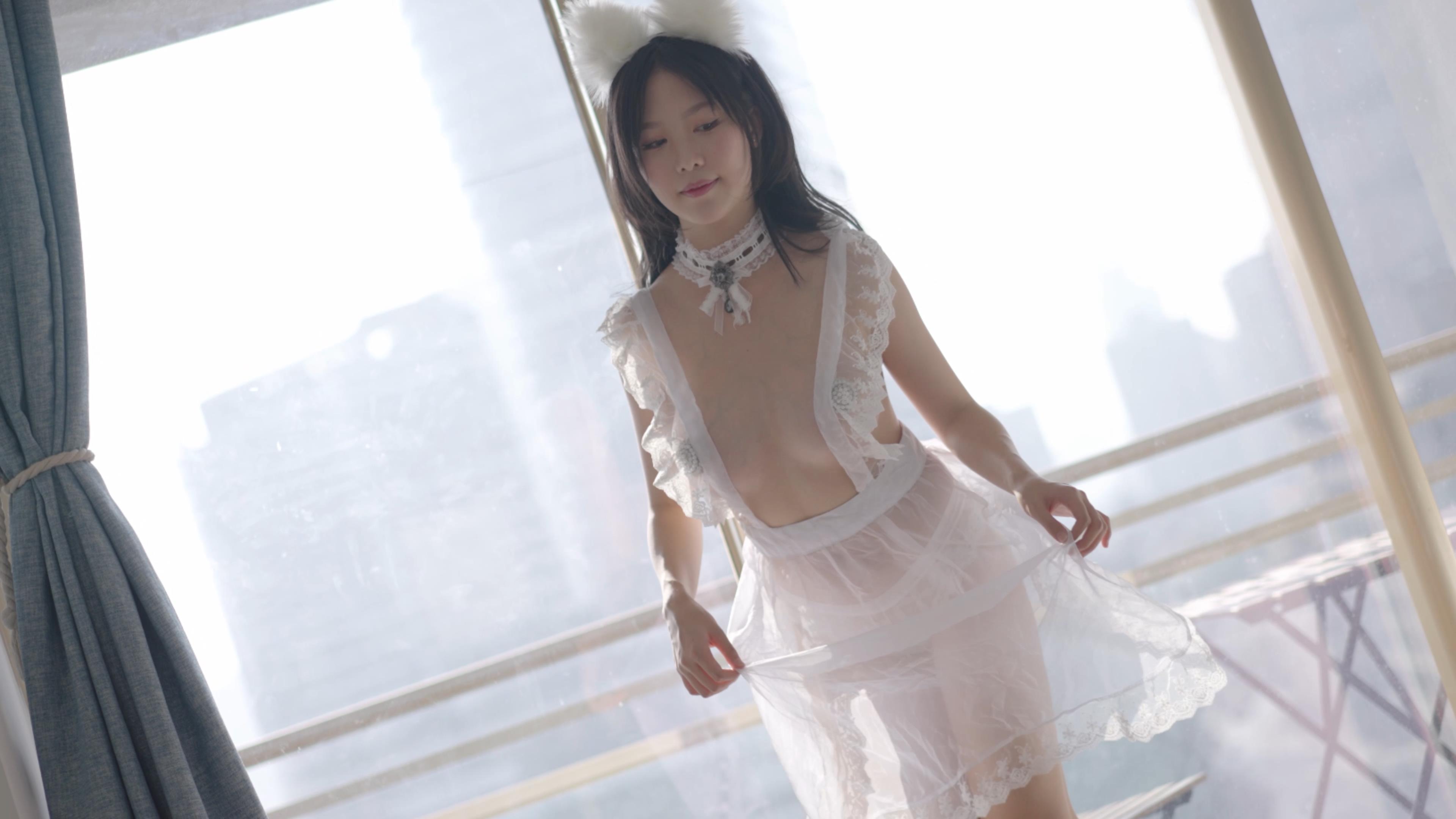 抖娘利世-定制视频-空气女仆[1V] COS网红博主 预览1图