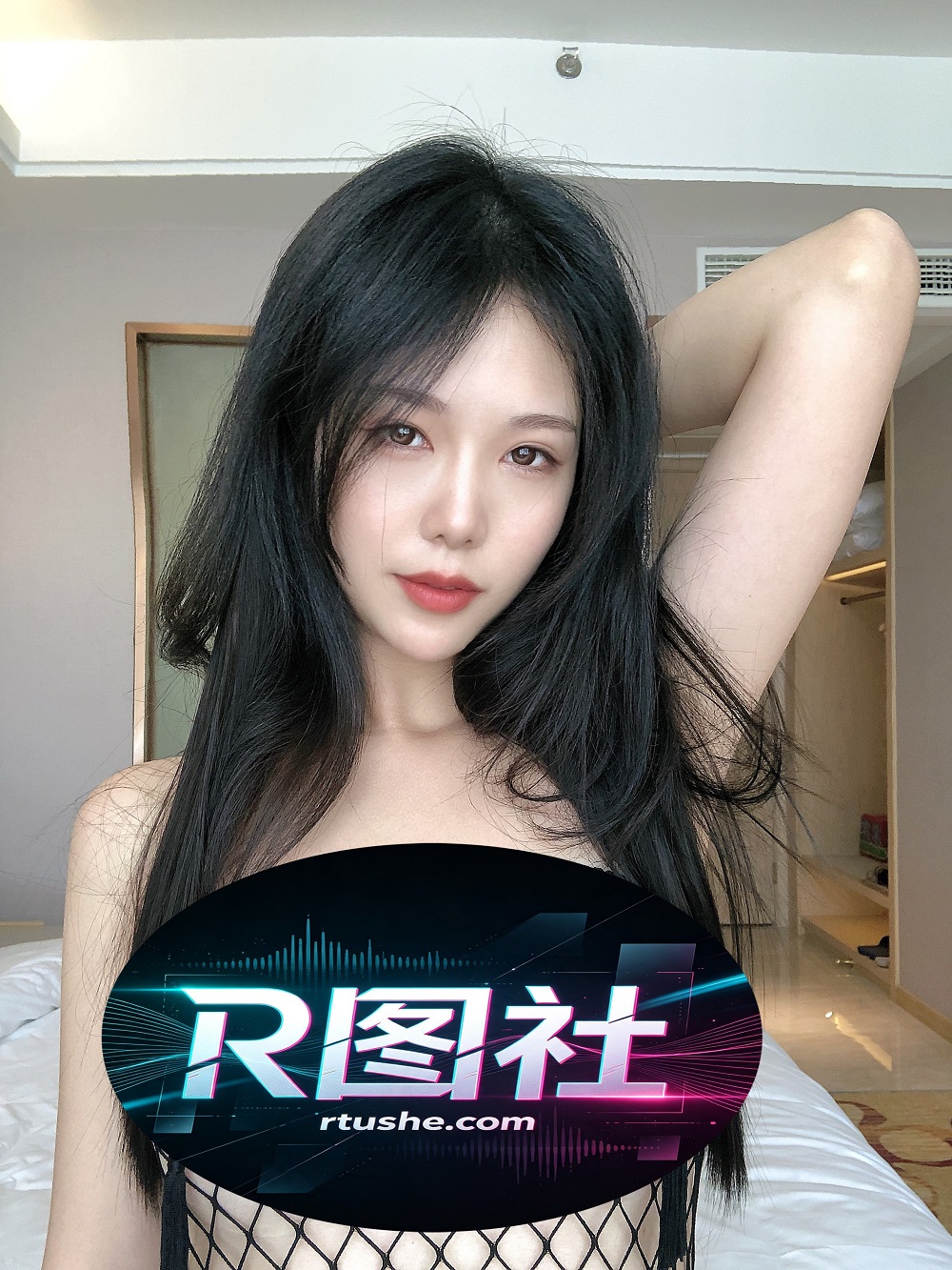 抖娘利世-定制-连身网袜[20P+1V] COS网红博主 预览1图