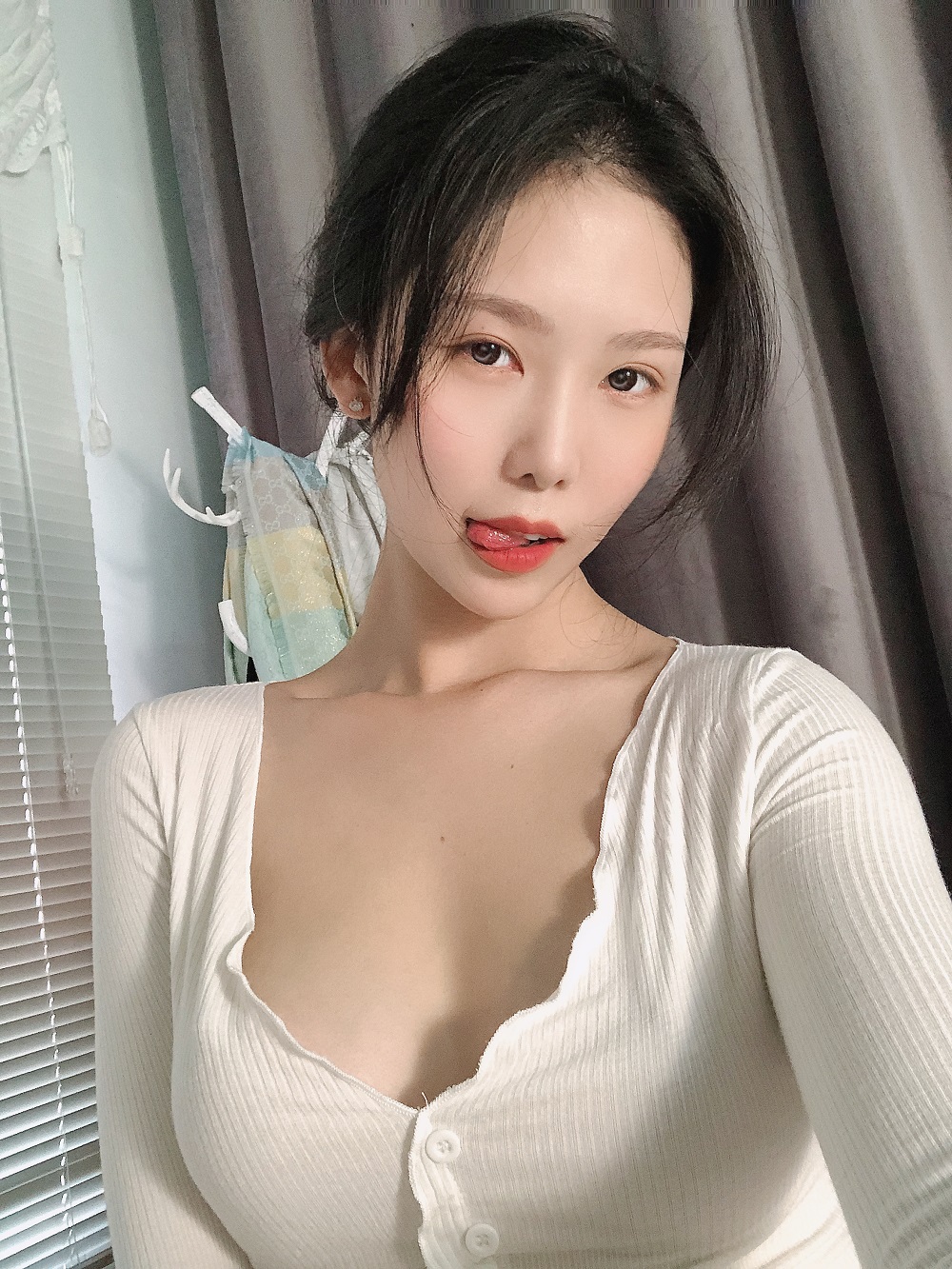 抖娘利世-定制-透视居家[26P+1V] COS网红博主 预览1图