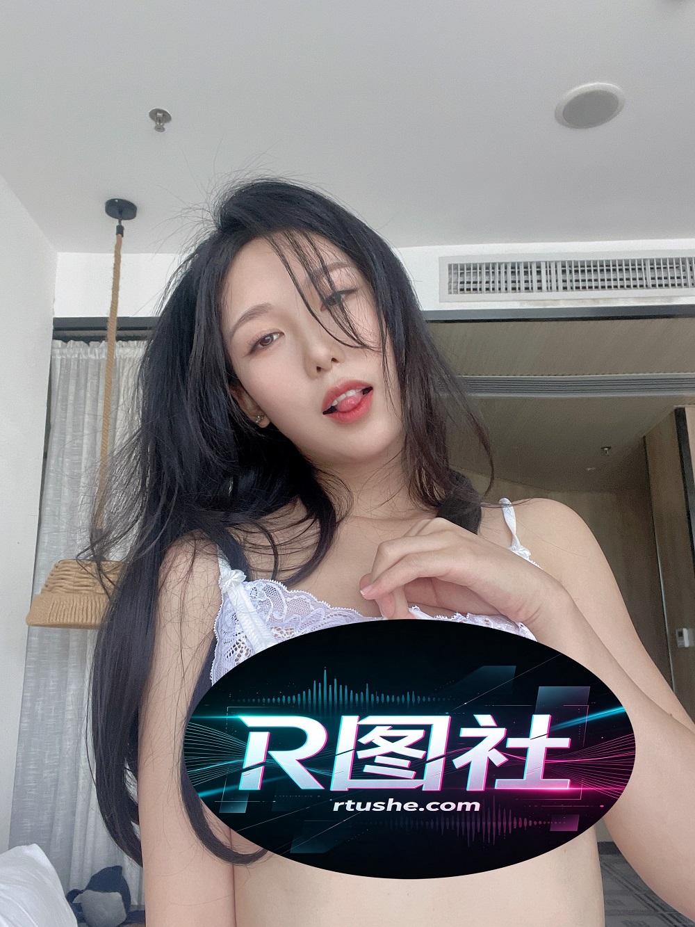 抖娘利世-定制-三点式[20P] COS网红博主 预览2图