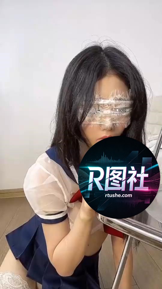 抖娘利世-定制视频-透明JK玩具[1V] COS网红博主 预览1图