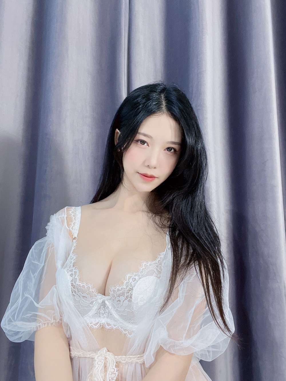 抖娘利世-定制-透明白纱裙[14P+1V] COS网红博主 预览1图