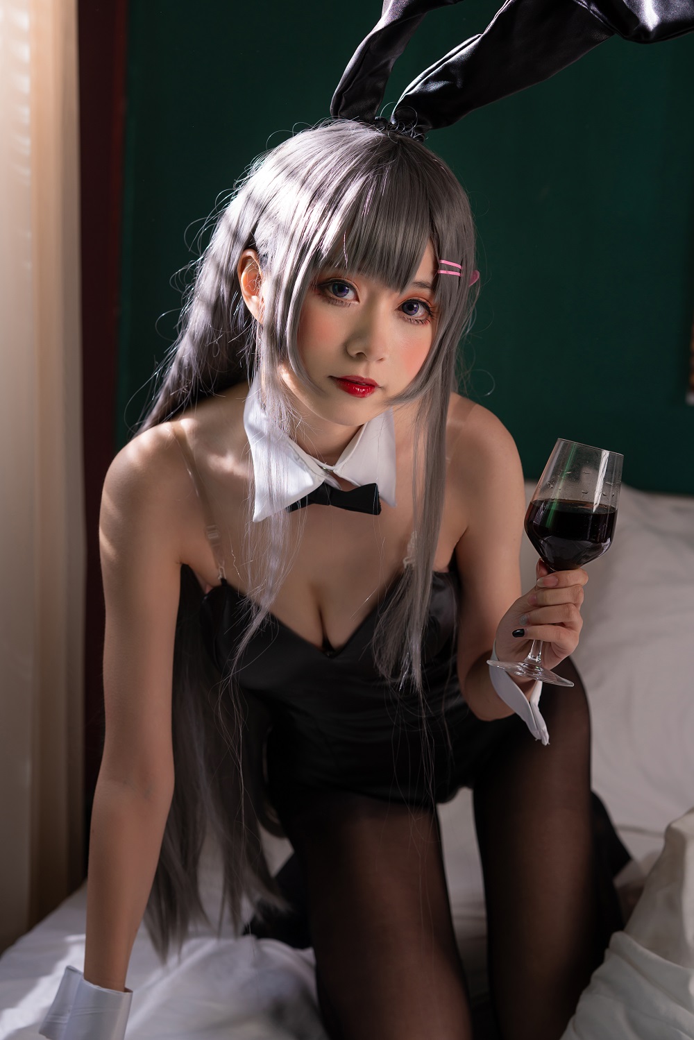 阳炎型小菠萝-樱岛麻衣兔女郎[20P] COS网红博主 预览2图
