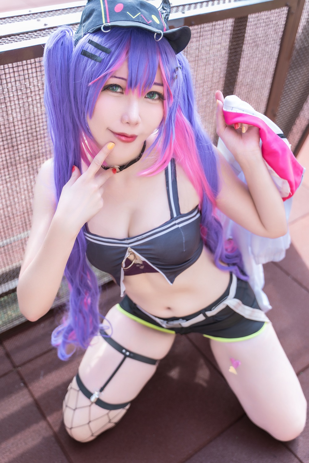 小琪Aki-Hololive-常暗永远常服[25P] COS网红博主 预览2图