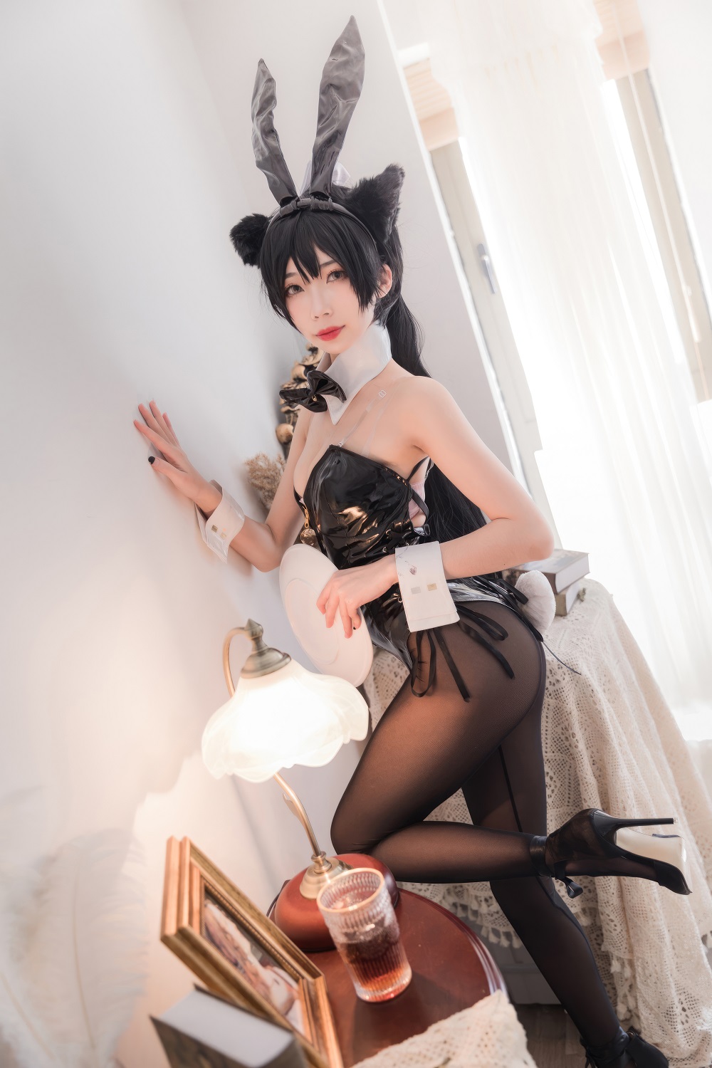 杏仁曲奇-碧蓝航线-高雄兔女郎[30P] COS网红博主 预览1图