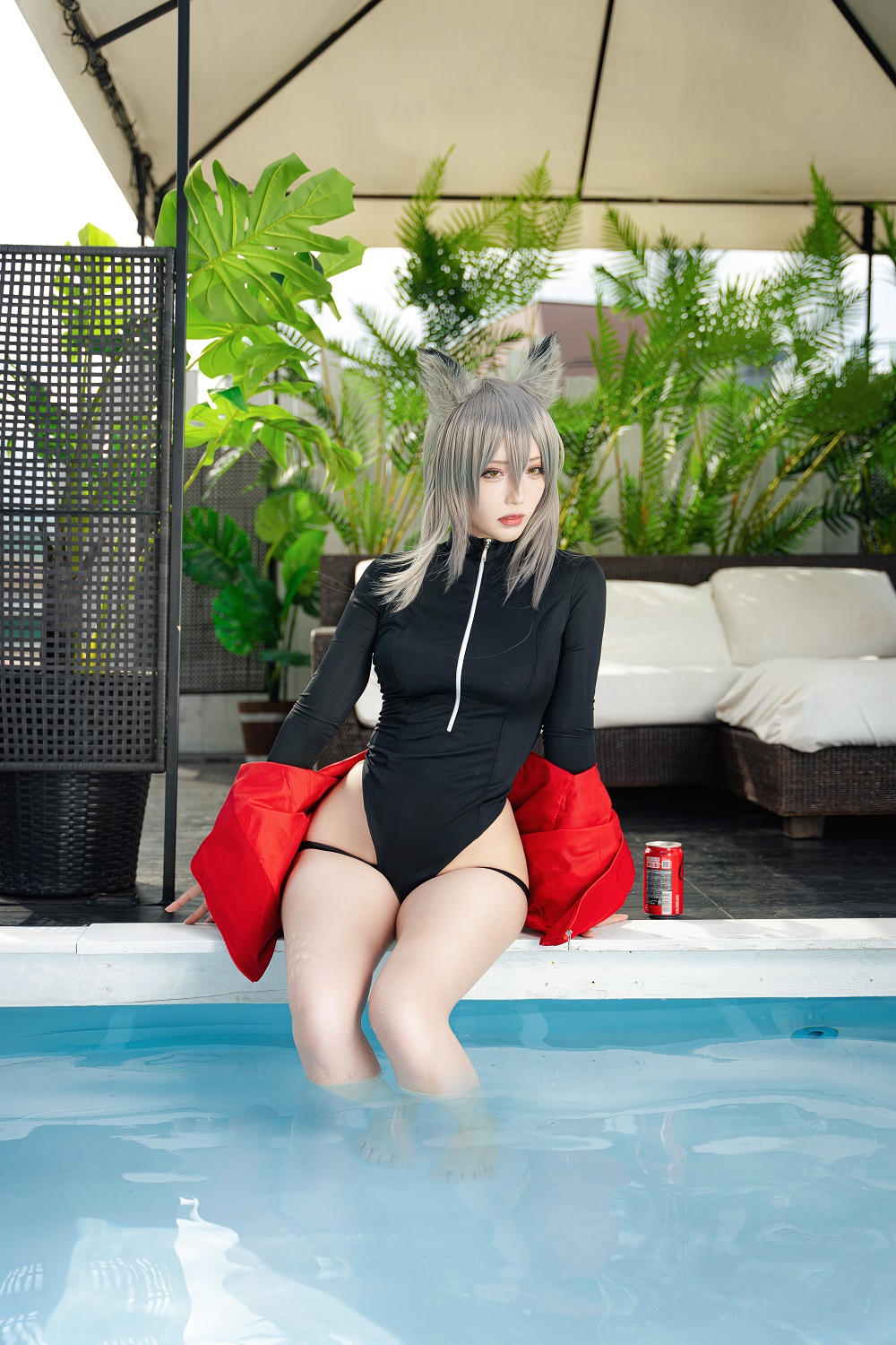 切切celia-明日方舟-红泳装[28P+1V] COS网红博主 预览2图