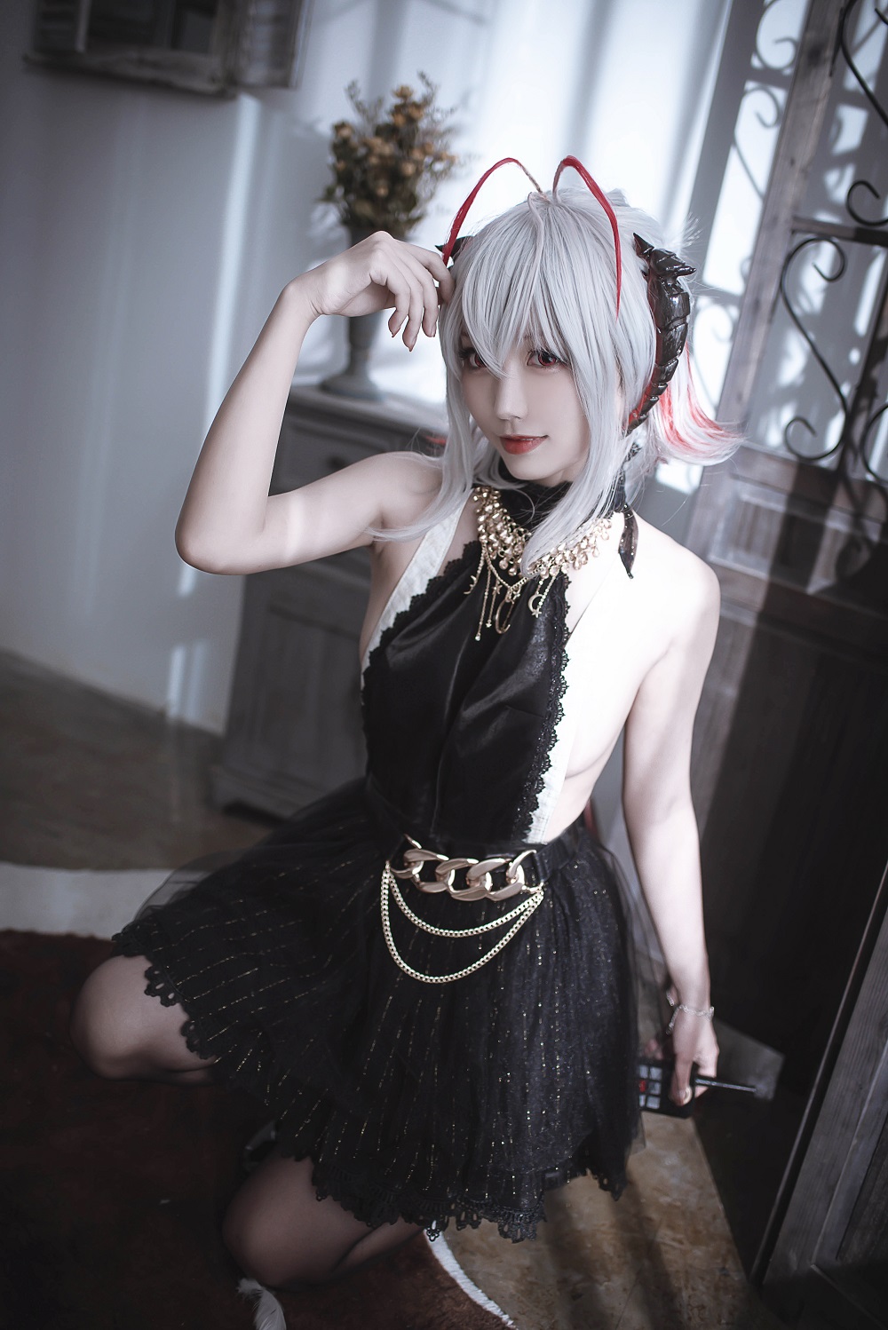 切切celia-明日方舟-W礼服[20P] COS网红博主 预览2图