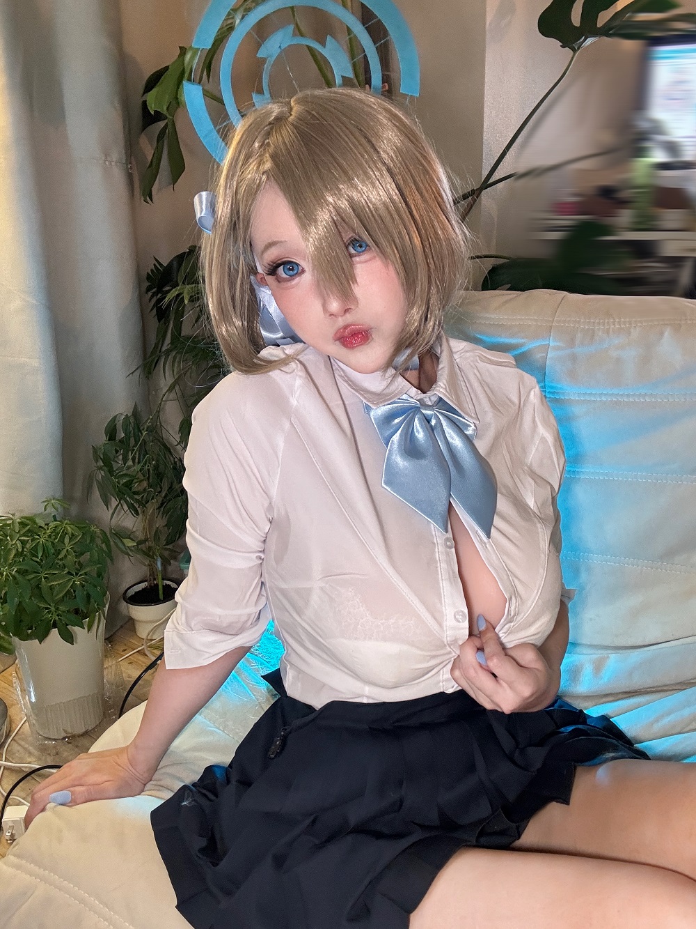 切切celia-蔚蓝档案-明日奈制服自拍[17P+7V] COS网红博主 预览1图