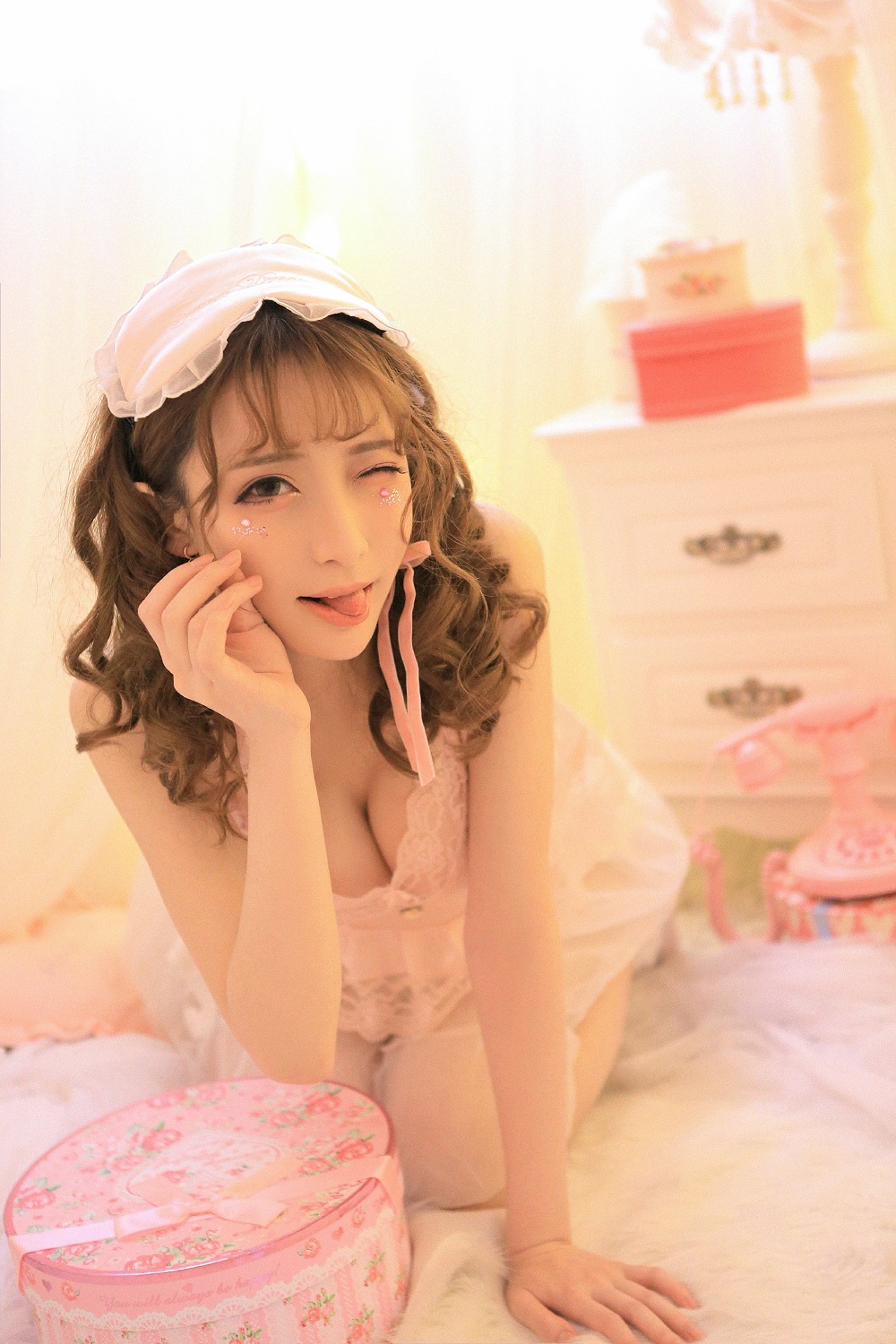 魔王大人Maou-90万粉奖励[10P] COS网红博主 预览2图
