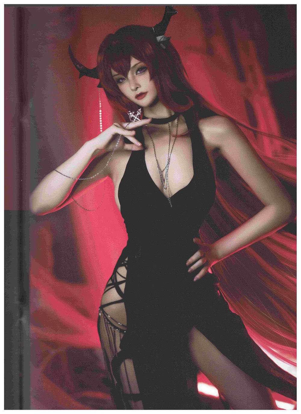 魔王大人Maou-明日方舟-森蚺&史尔特尔礼服[49P] COS网红博主 预览1图