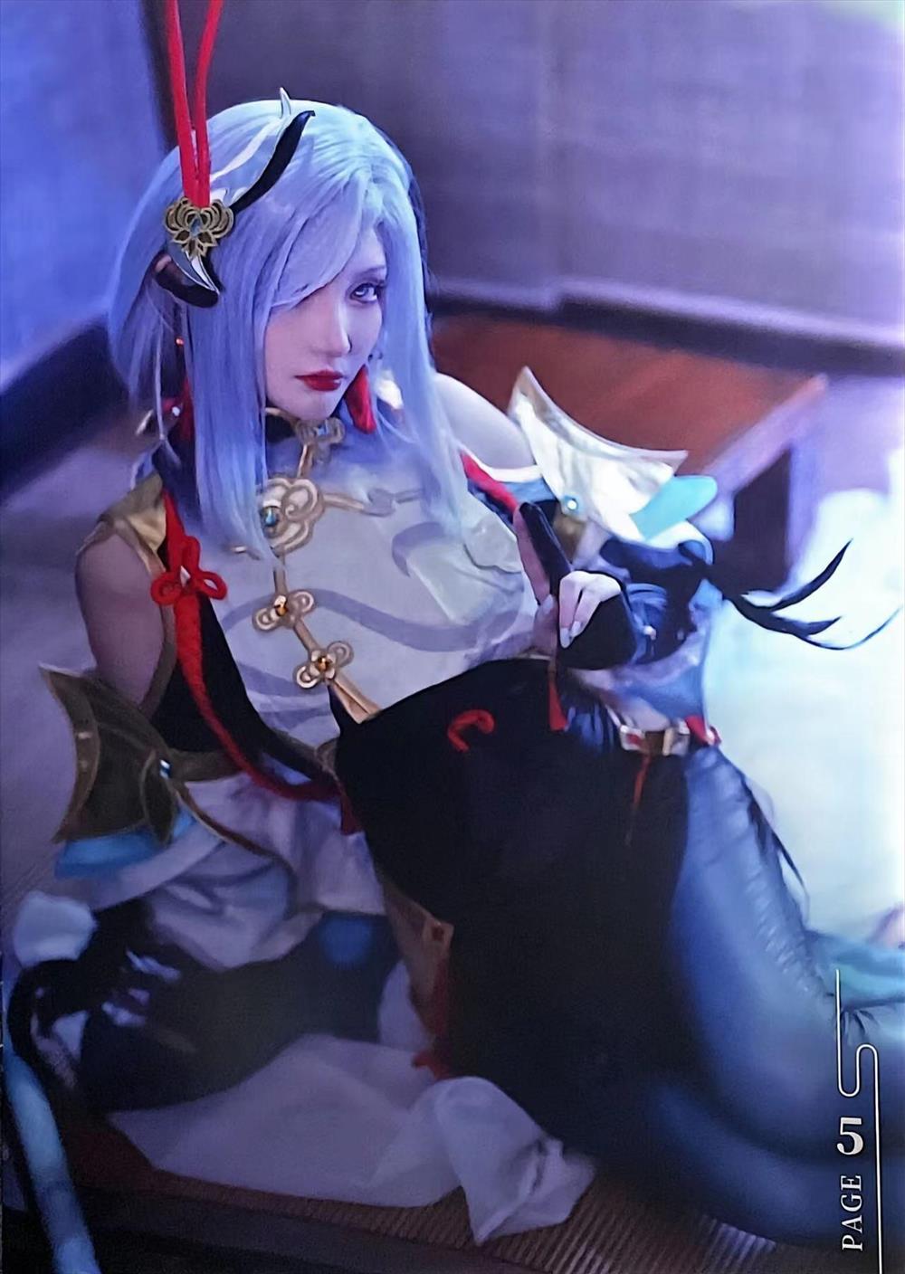 魔王大人Maou-原神-申鹤[14P] COS网红博主 预览1图